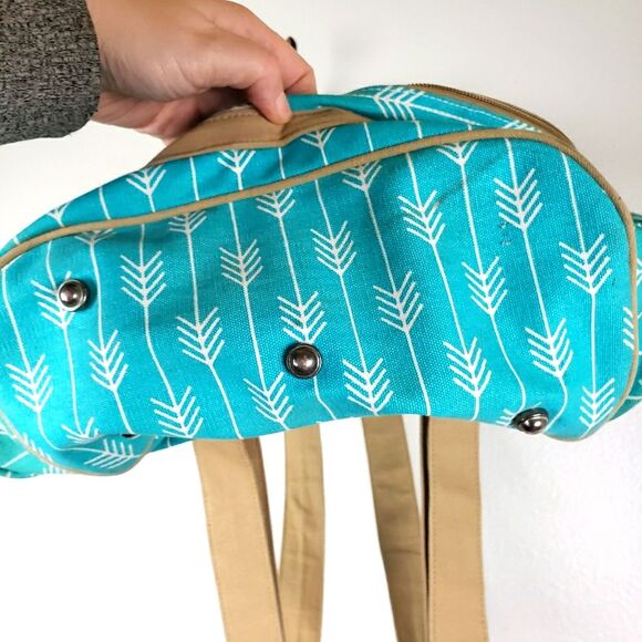 Women's Ame & Lulu's Boho Blue Broken Arrow Tennis Rack Zip Backpack Holder - Picture 8 of 11